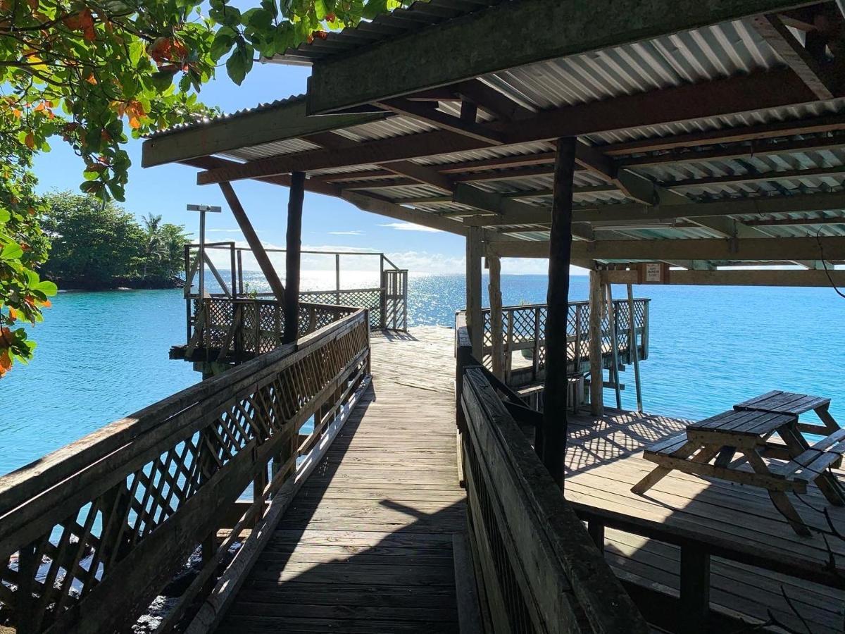 Lusia'S Lagoon Chalets Salelologa Extérieur photo